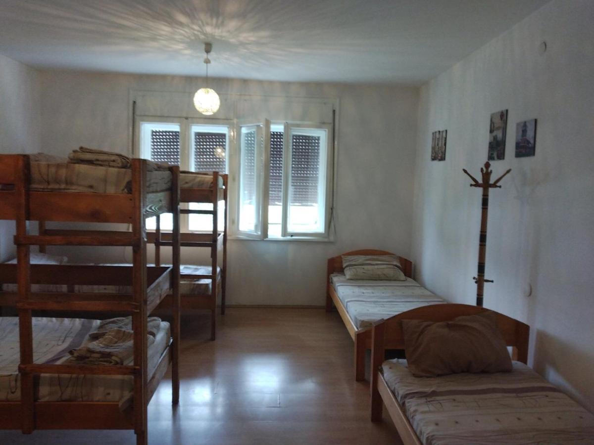 Comfy Hostel 2 Skopje Zewnętrze zdjęcie